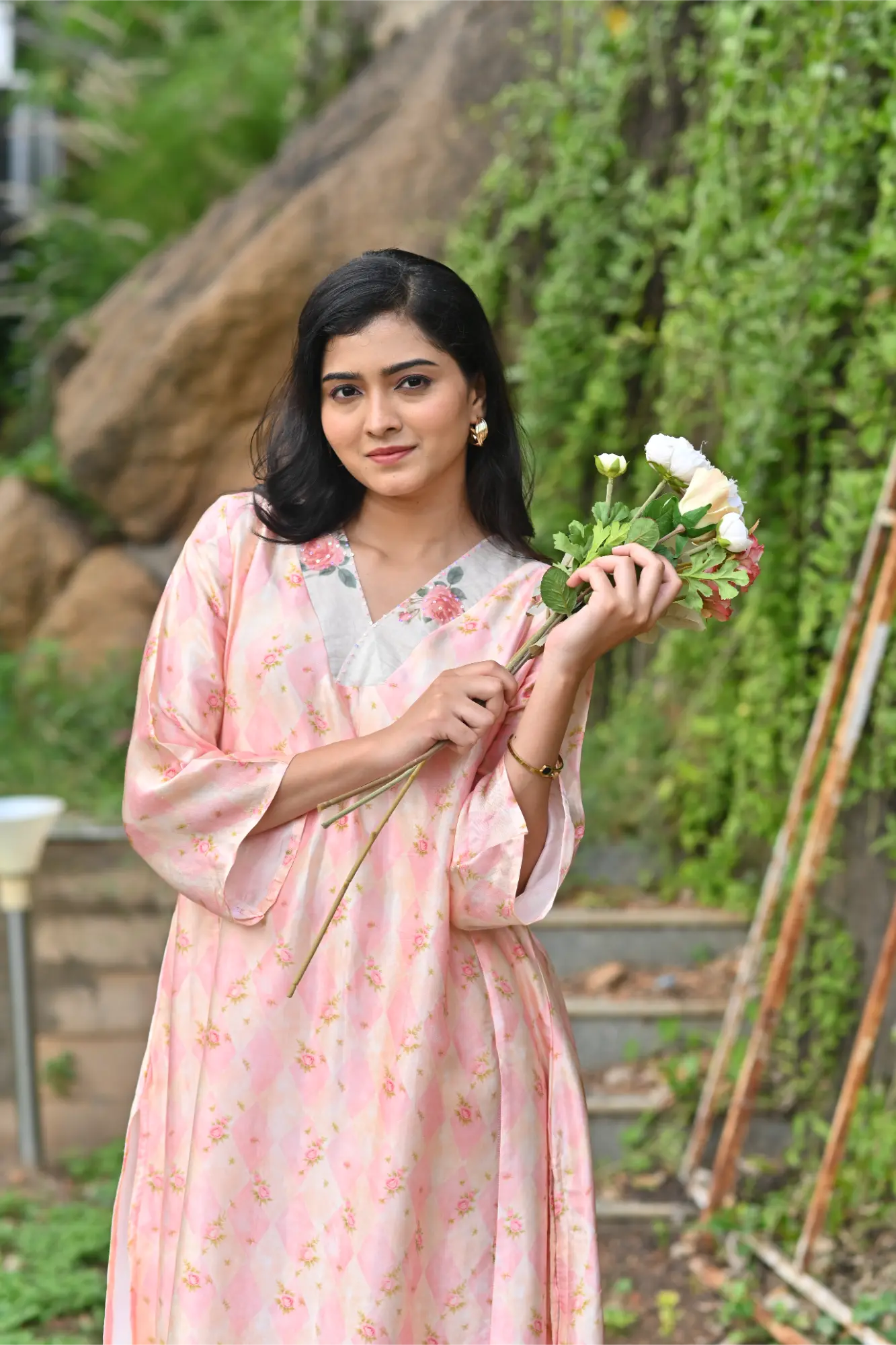 Blush Bloom Silk Phiran