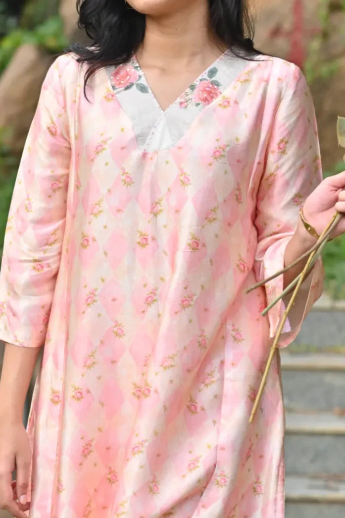 Blush Bloom Silk Phiran