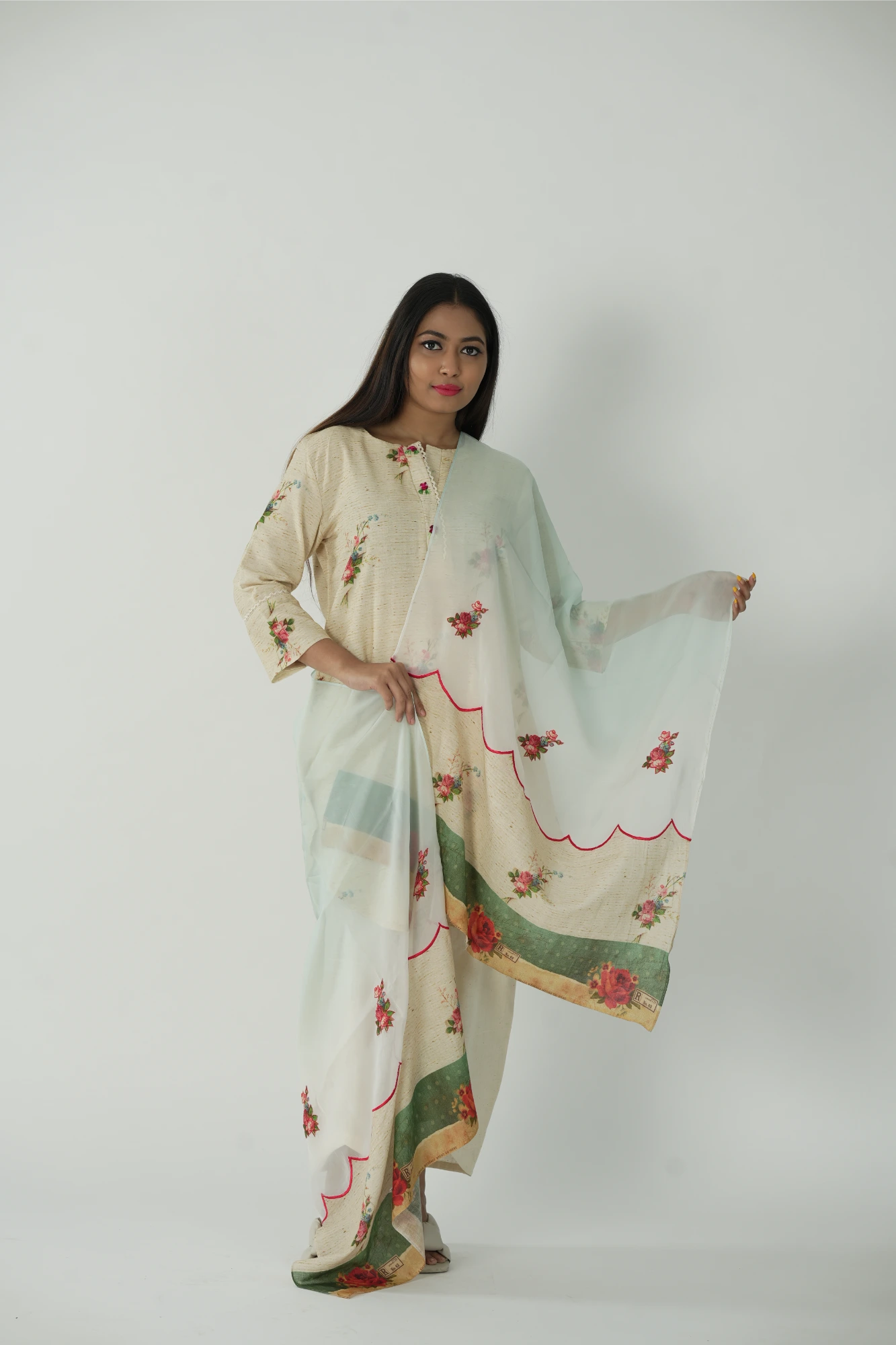 paper floral kurta set with dupatta.