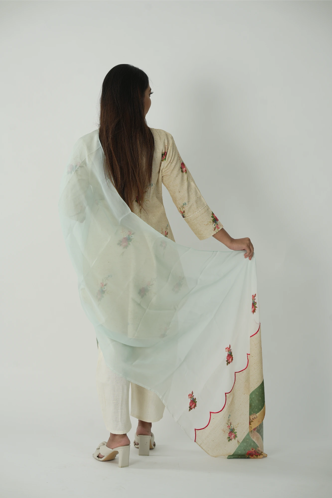 Sea blue and white ombre scalopped patch work dupatta.