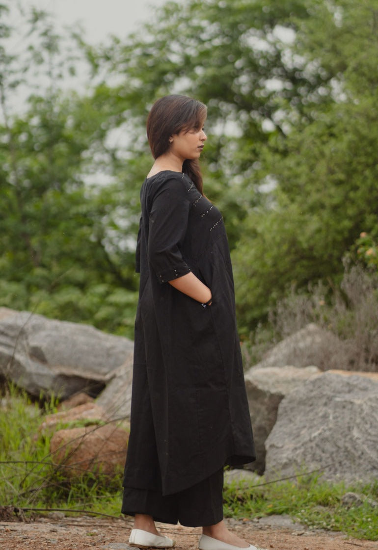 Black kurta